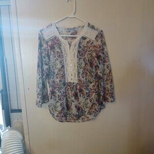 Vintage America Blues Women's floral sheer top very cute Size L